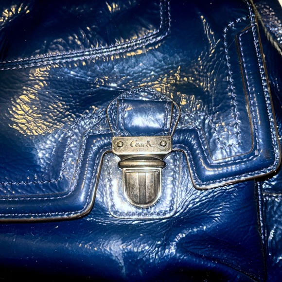 Coach Poppy Navy Blue Rare Hobo Bag with Both Tags - Picture 4 of 8